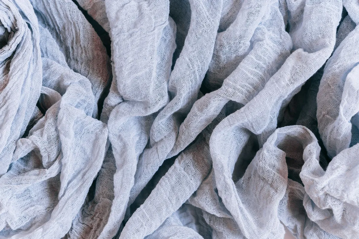 Linge en lin lavé : avantages, qualité et entretien